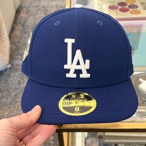 New Era 2025 World Series championship dodgers hat size 8
